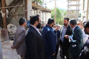 فرماندار شمیرانات در جمع اهالی