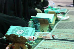 غبارروبی حرم مطهر صالح بن موسی